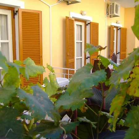 Rantos Aparthotel