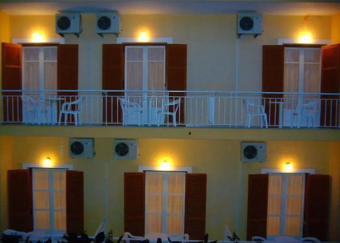 아파트호텔 Rantos 3*